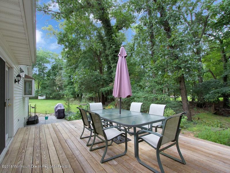 56 Creamery Road Colts Neck, NJ 07722 - Photo 25 of 32 035-288390-IMG_3445_6908232