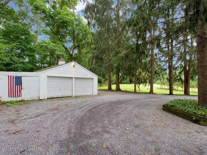 56 Creamery Road Colts Neck, NJ 07722 - Photo 31 of 32 040-288390-IMG_3447_6908236