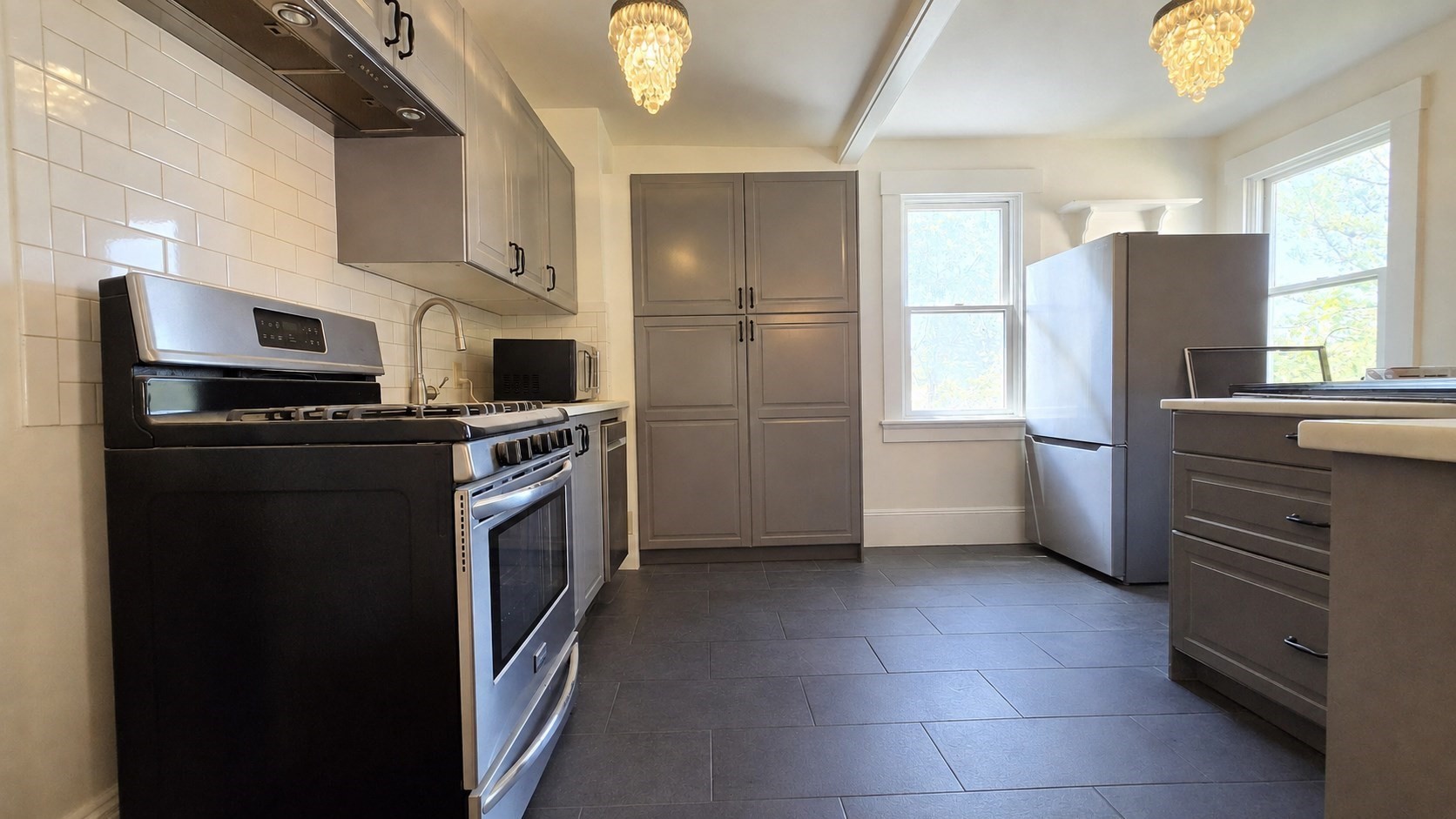 576 Trapelo Road, Unit 2 Belmont, MA 02478 - Photo 2 of 17 Gallery Image 2