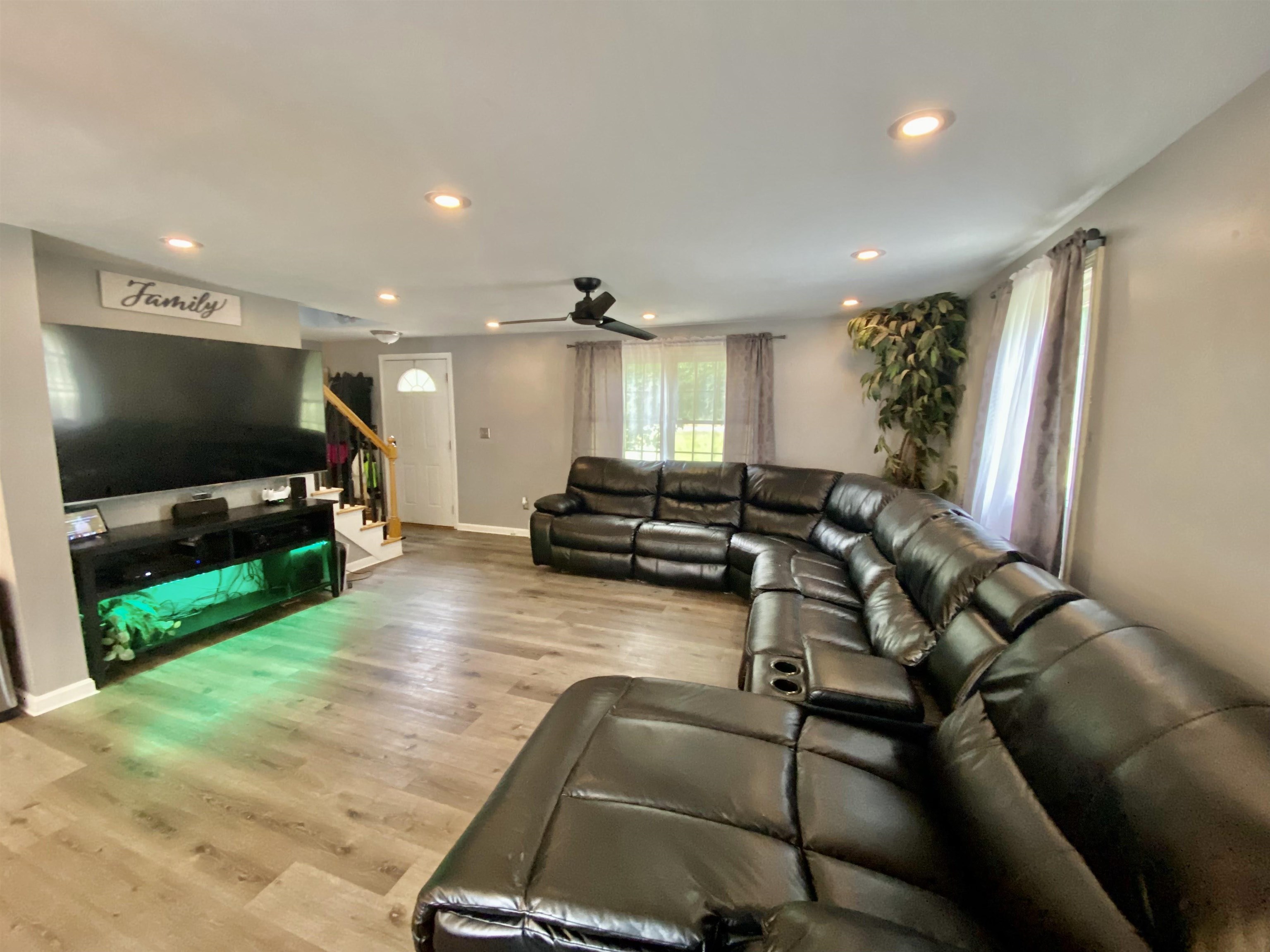 59 Varney Road Dover, NH 03820 - Photo 5 of 14