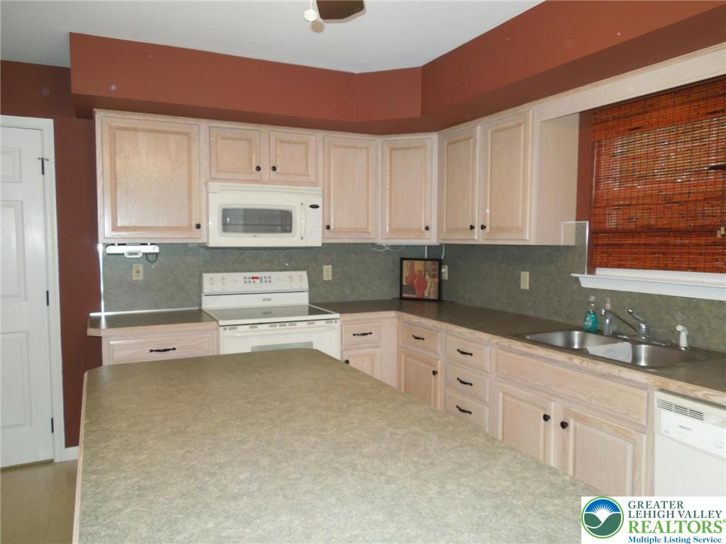 4435 Steuben Road Bethlehem, PA 18020 - Photo 13 of 44 Gallery Image 13