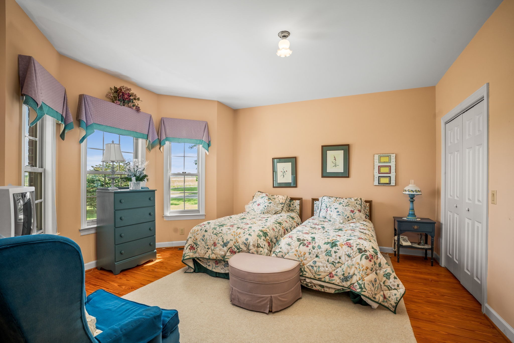 4313 South Garrett Road Springfield, TN 37172 - Photo 12 of 69 Guest Bedroom suite on Main Level with Full bath