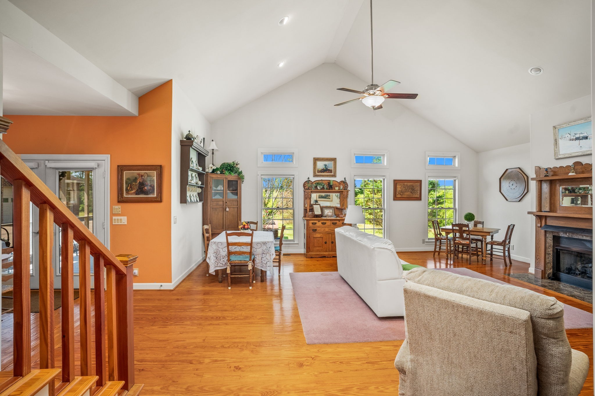 4313 South Garrett Road Springfield, TN 37172 - Photo 16 of 69 a living room with furniture a ceiling fan and a rug