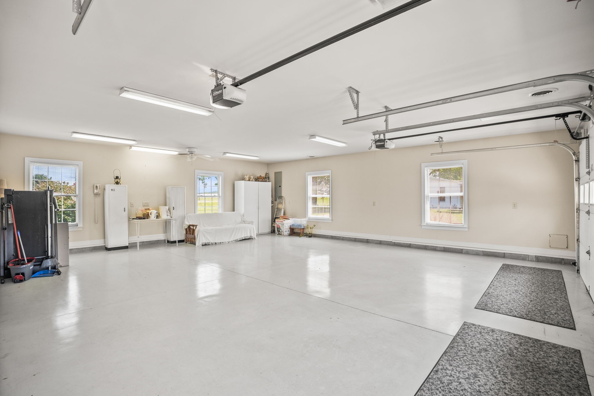 4313 South Garrett Road Springfield, TN 37172 - Photo 43 of 69 a view of a livingroom with furniture and a flat screen tv