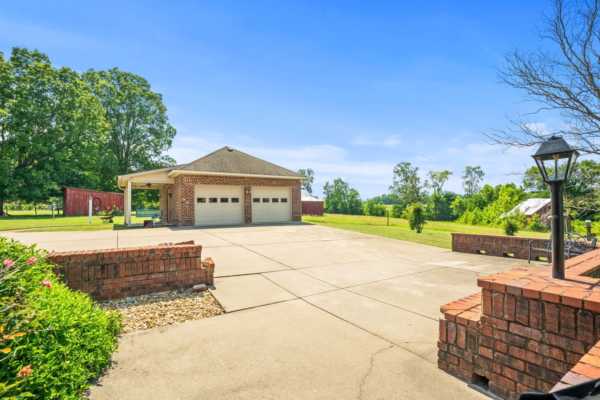 4313 South Garrett Road Springfield, TN 37172 - Photo 46 of 69 Could be a perfect area for a basketball goal!!!