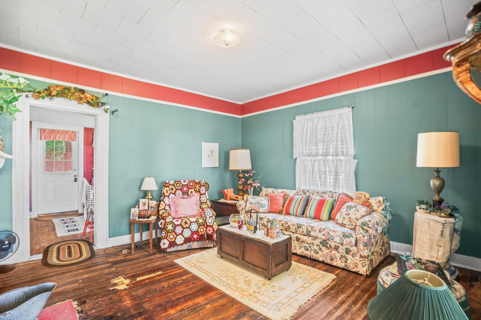 4313 South Garrett Road Springfield, TN 37172 - Photo 54 of 69 Make this what you want !! Make a great studio - Artist? Song Writer? Perfect little Get A way Space!