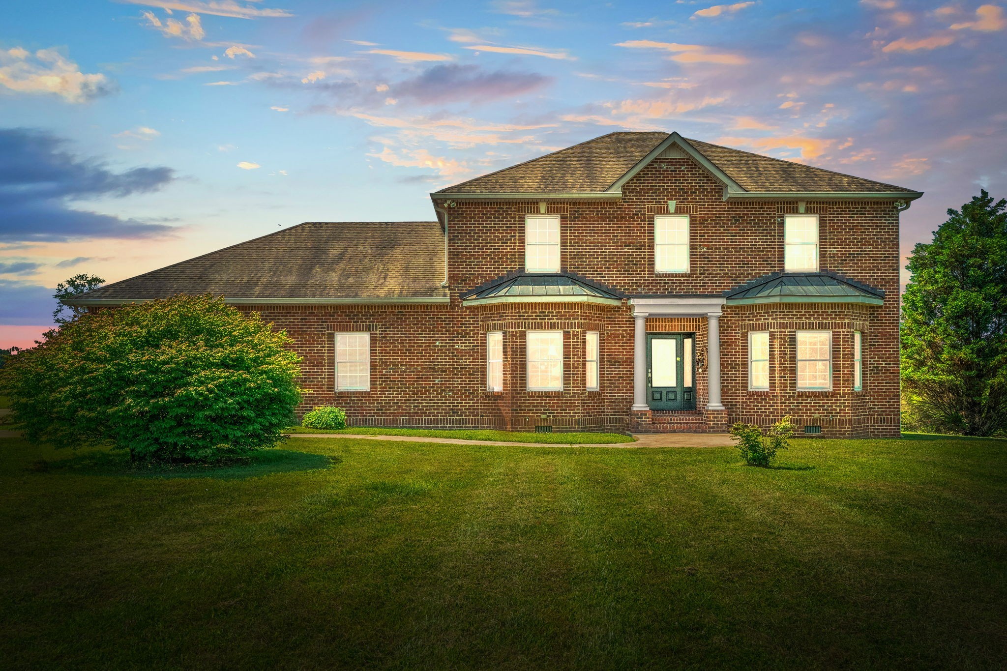 4313 South Garrett Road Springfield, TN 37172 - Photo 66 of 69 a front view of a house with a yard
