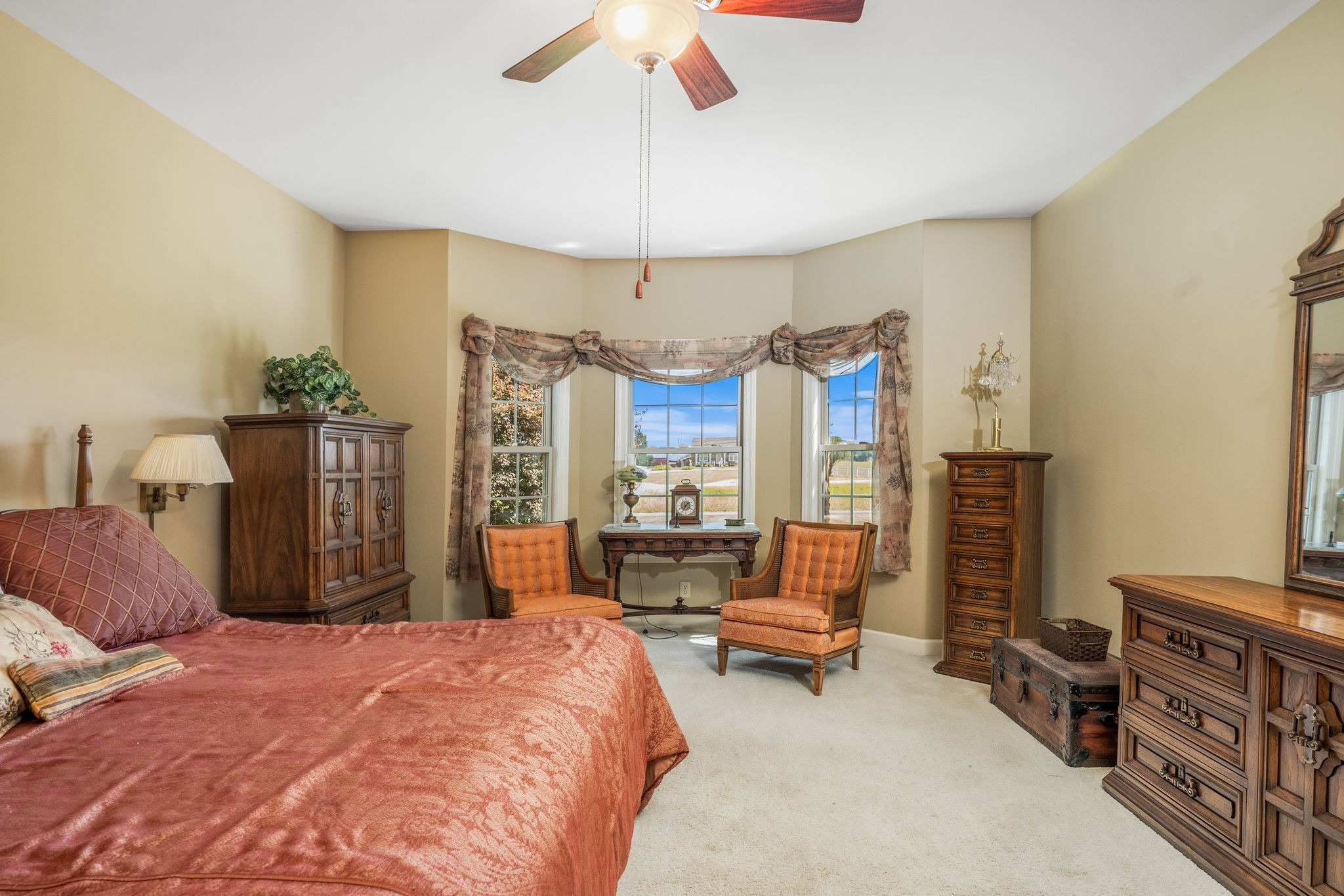 4313 South Garrett Road Springfield, TN 37172 - Photo 7 of 69 a bedroom with a bed dresser and a flat tv screen