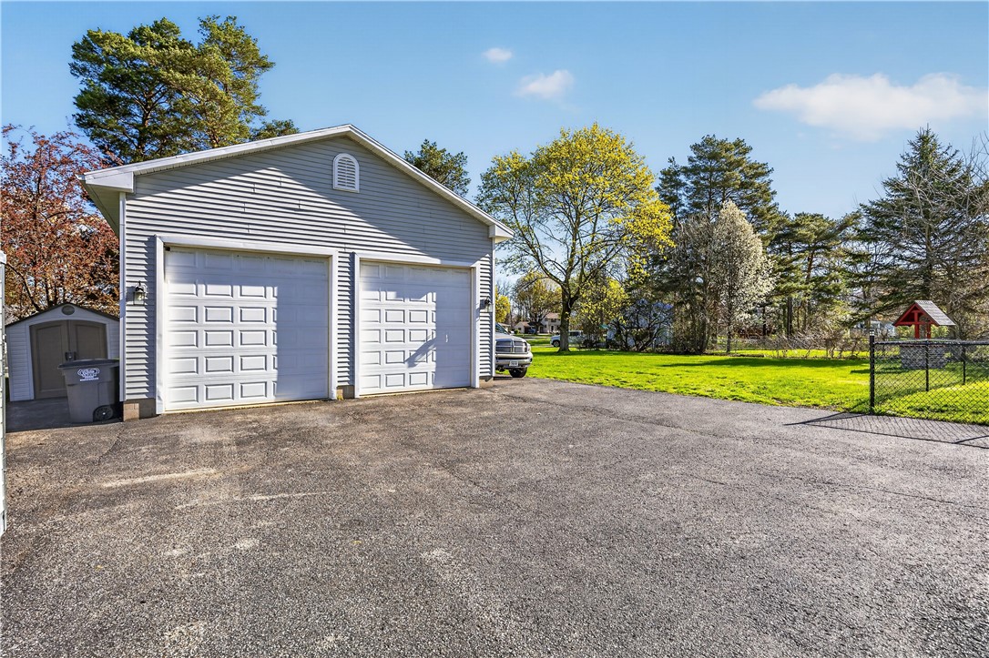 620 Latta Road Greece, NY 14612 - Photo 26 of 34