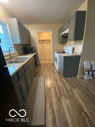 $250,000 | 2031 Copenhaver Drive, Indianapolis, IN 46228