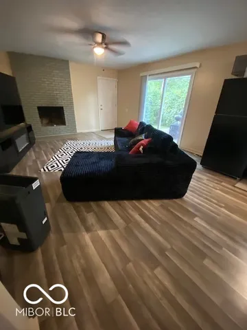 $250,000 | 2031 Copenhaver Drive, Indianapolis, IN 46228