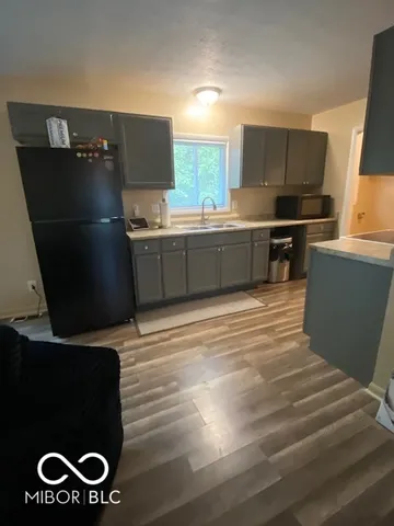 $250,000 | 2031 Copenhaver Drive, Indianapolis, IN 46228