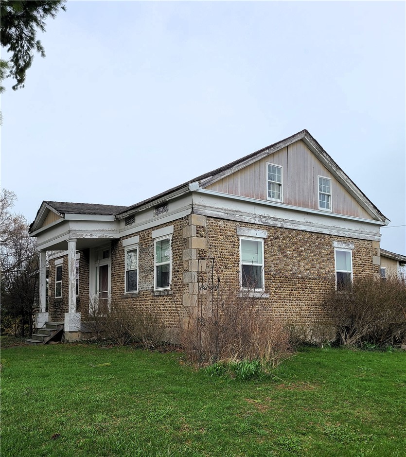 3529 Woolhouse Road Canandaigua Town, NY 14424 - Photo 4 of 21