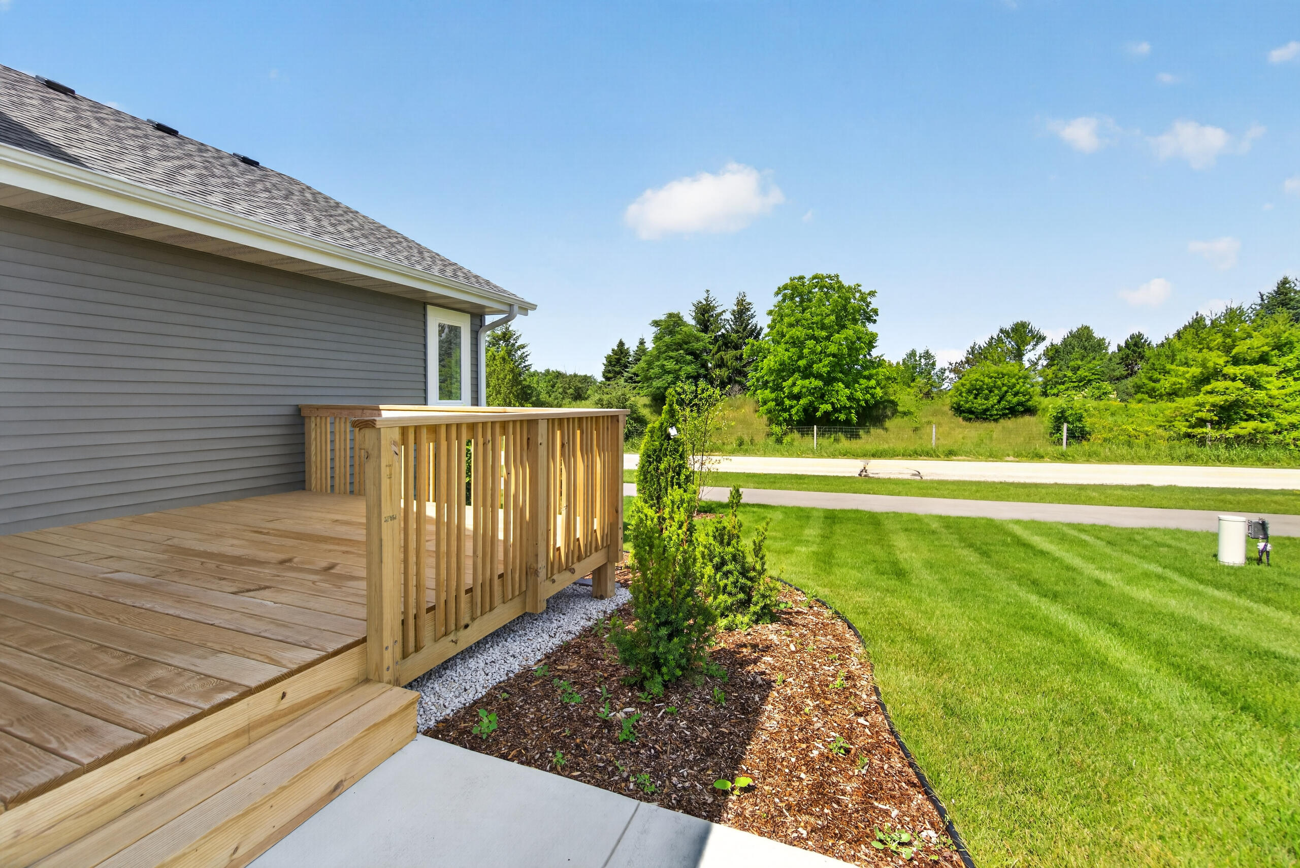 W206N16178 Stonebrook Drive Jackson, WI 53037 - Photo 17 of 20 DSC08189