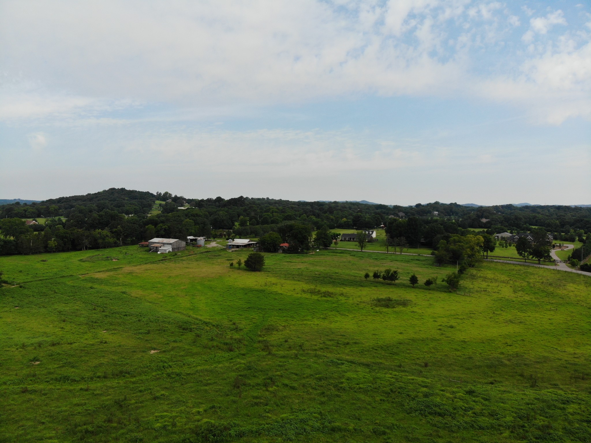 3 North Chapel Road Franklin, TN 37067 - Photo 2 of 19 a view of grassy field and mountains