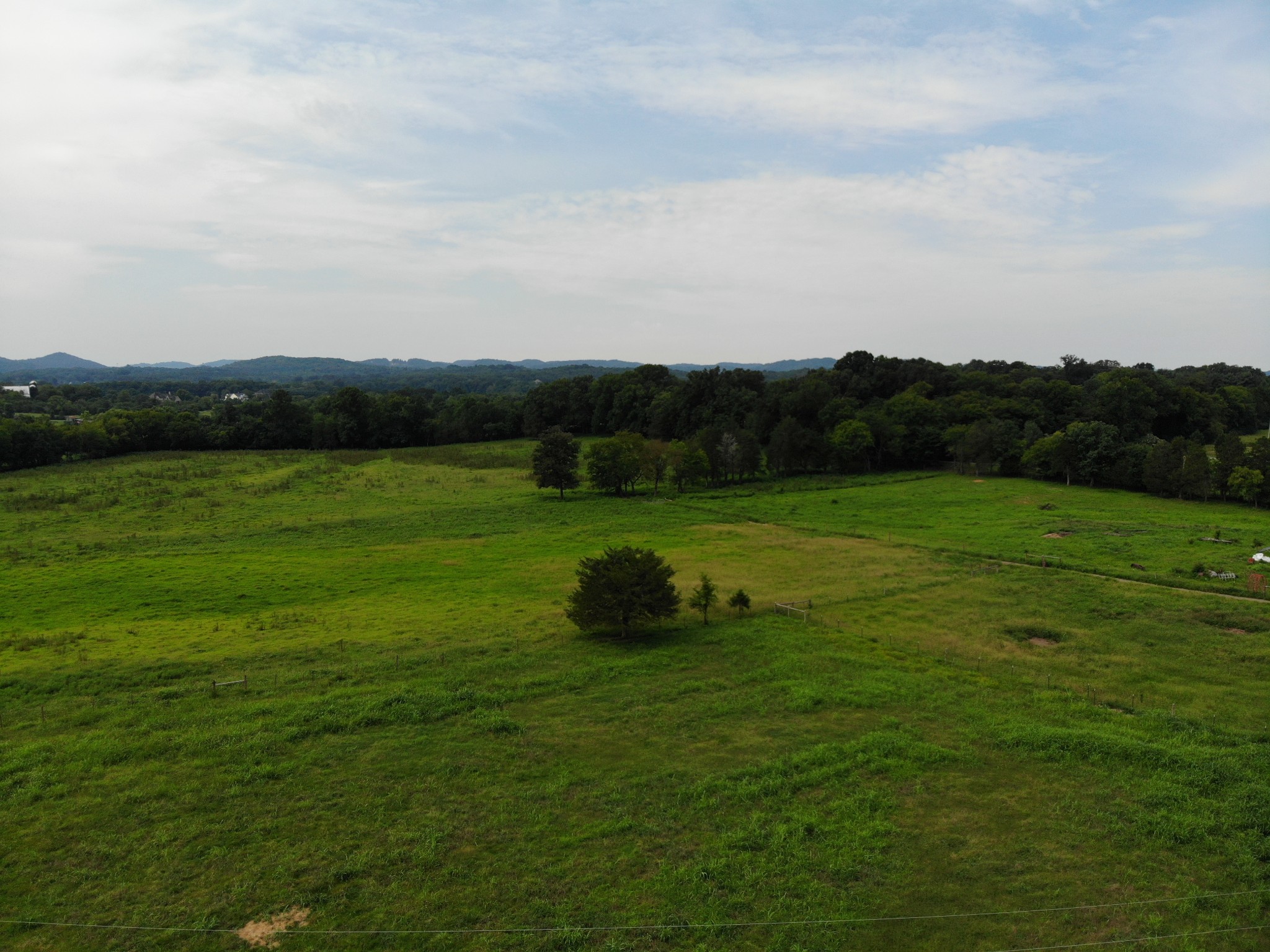 3 North Chapel Road Franklin, TN 37067 - Photo 13 of 19 a view of a grassy field