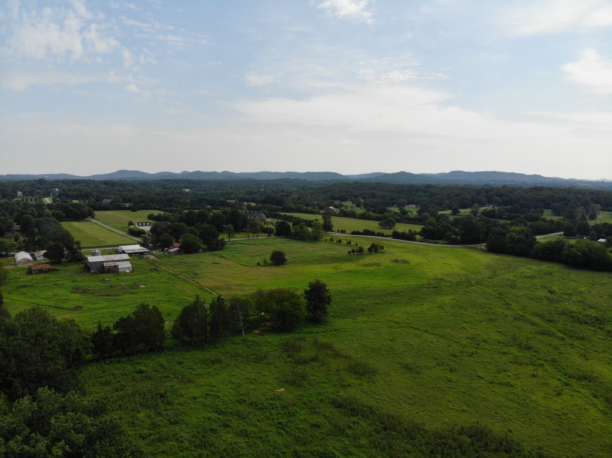 3 North Chapel Road Franklin, TN 37067 - Photo 15 of 19 a view of an outdoor space and a yard