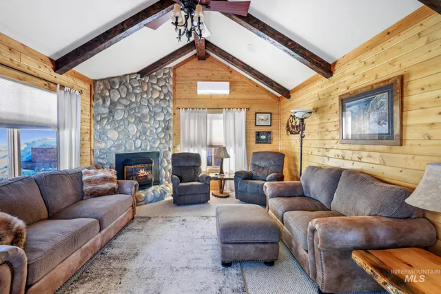 $1,900,000 | 203 North Brush Road, Fairfield, ID 83327