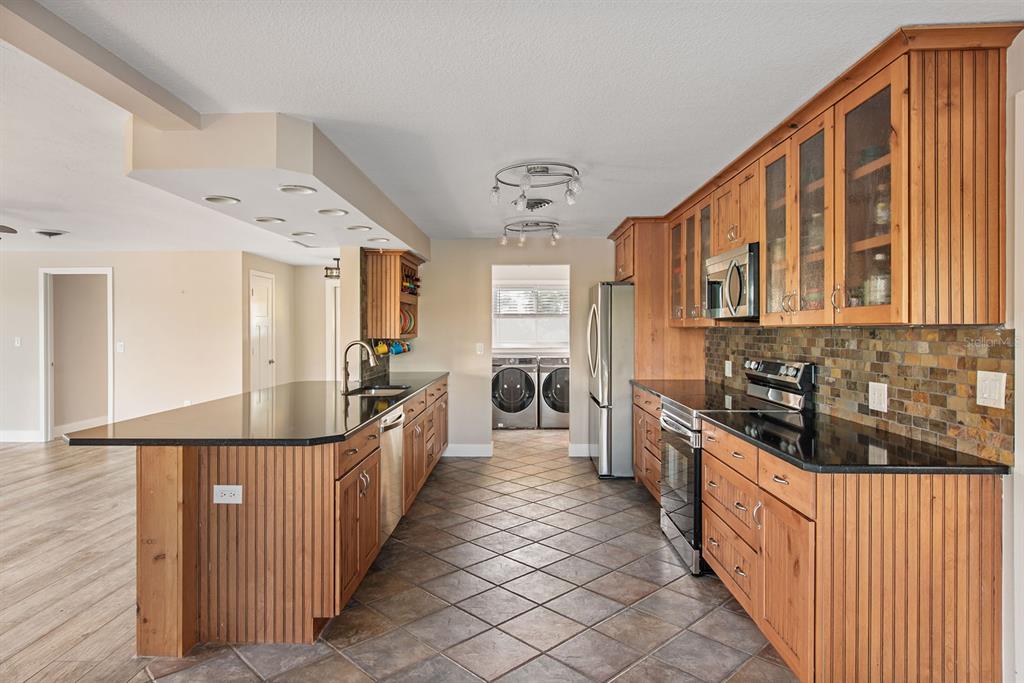 300 East Bay Heights Road Englewood, FL 34223 - Photo 14 of 71