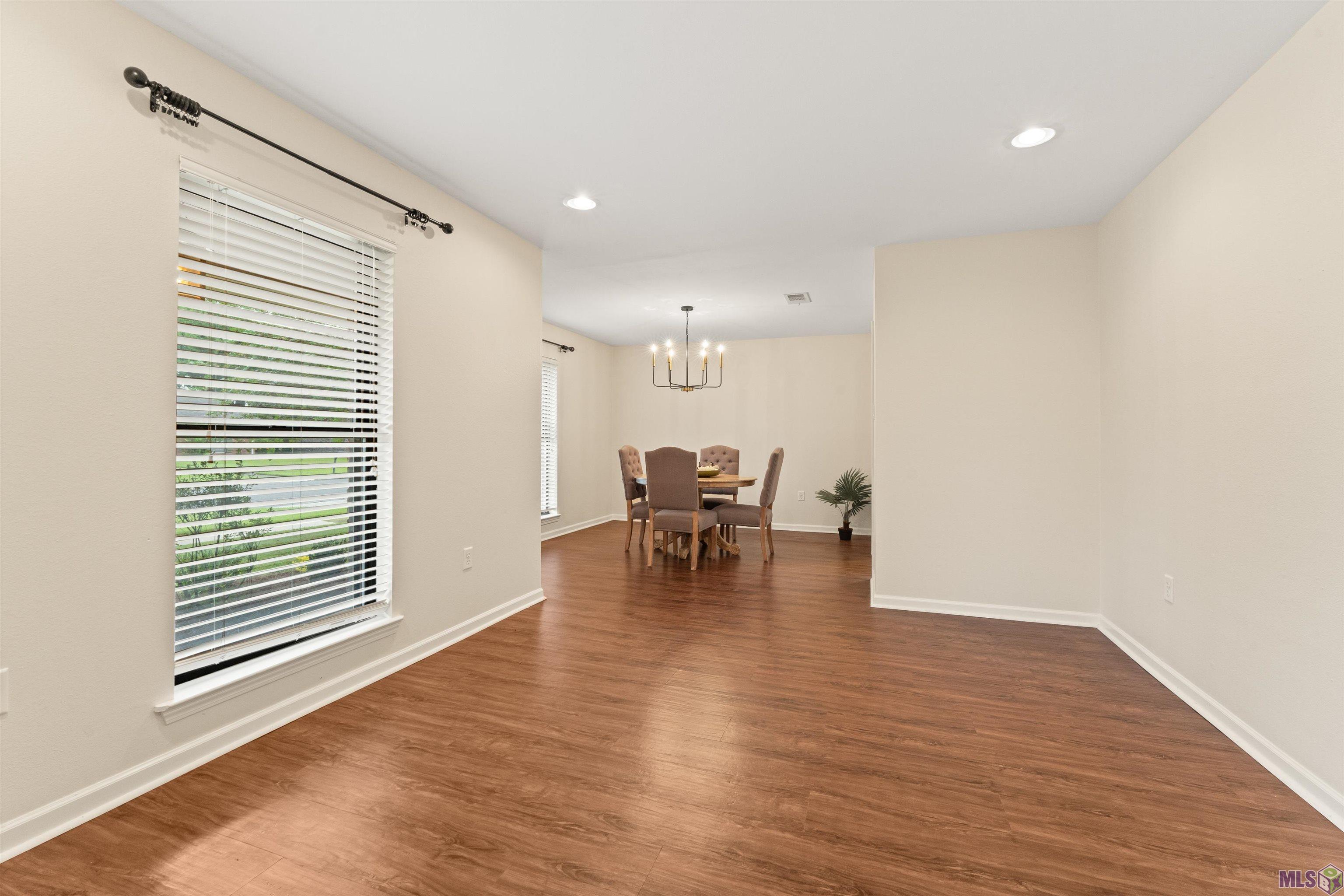 15132 7 Pines Avenue Baton Rouge, LA 70817 - Photo 12 of 22