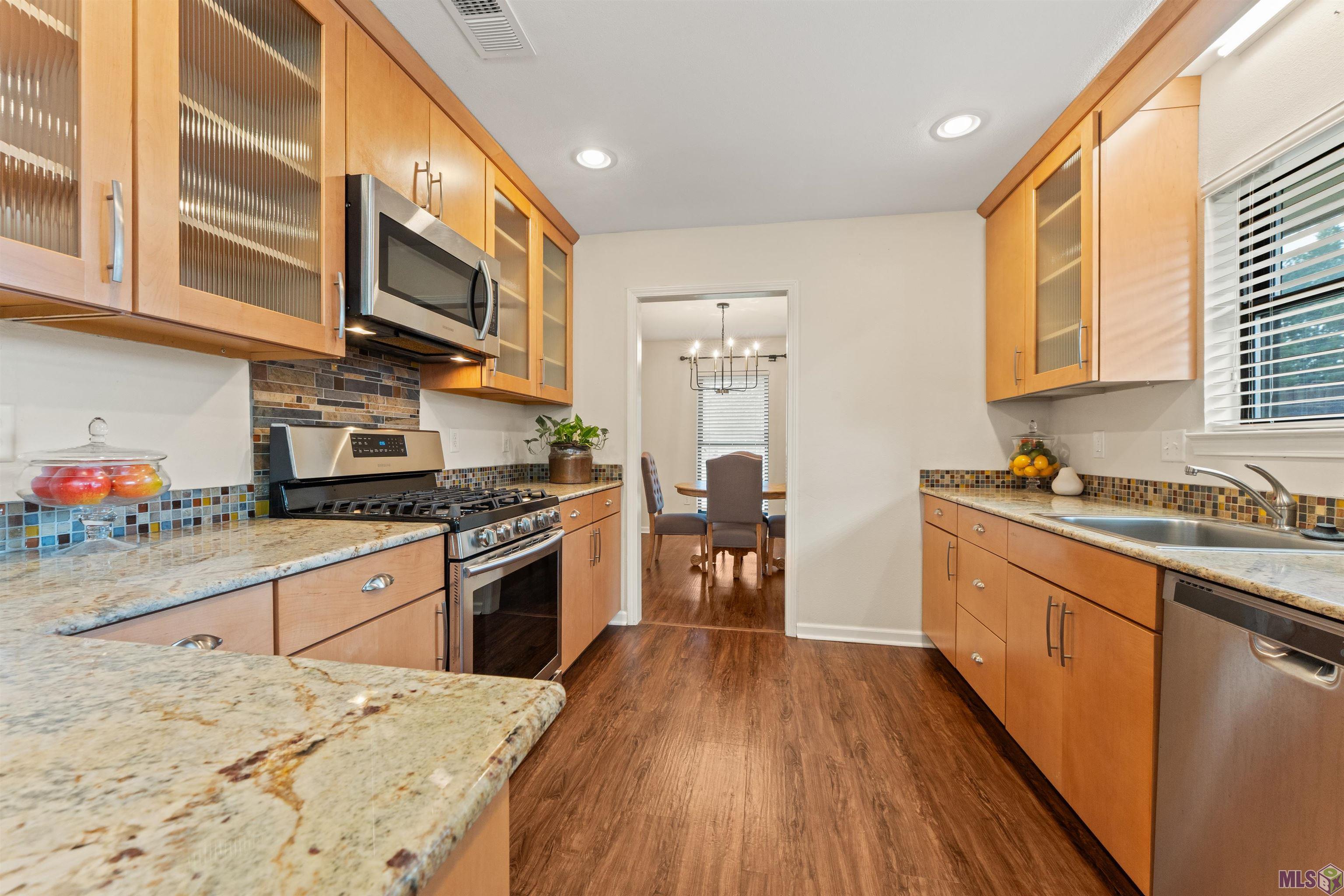 15132 7 Pines Avenue Baton Rouge, LA 70817 - Photo 8 of 22