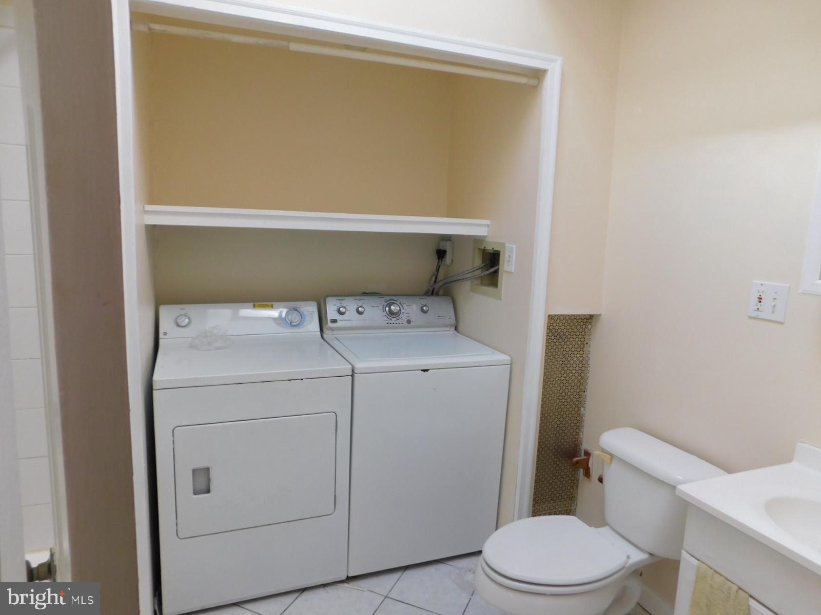 303 Huntley Road Upper Darby, PA 19082 - Photo 22 of 28