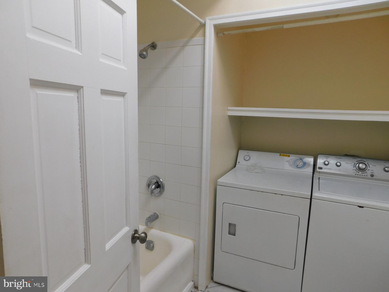 303 Huntley Road Upper Darby, PA 19082 - Photo 23 of 28