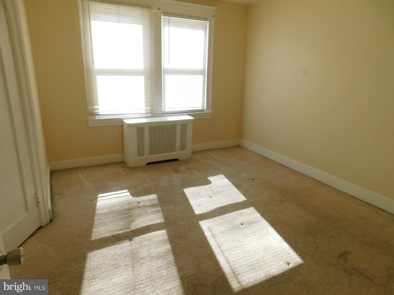 303 Huntley Road Upper Darby, PA 19082 - Photo 24 of 28