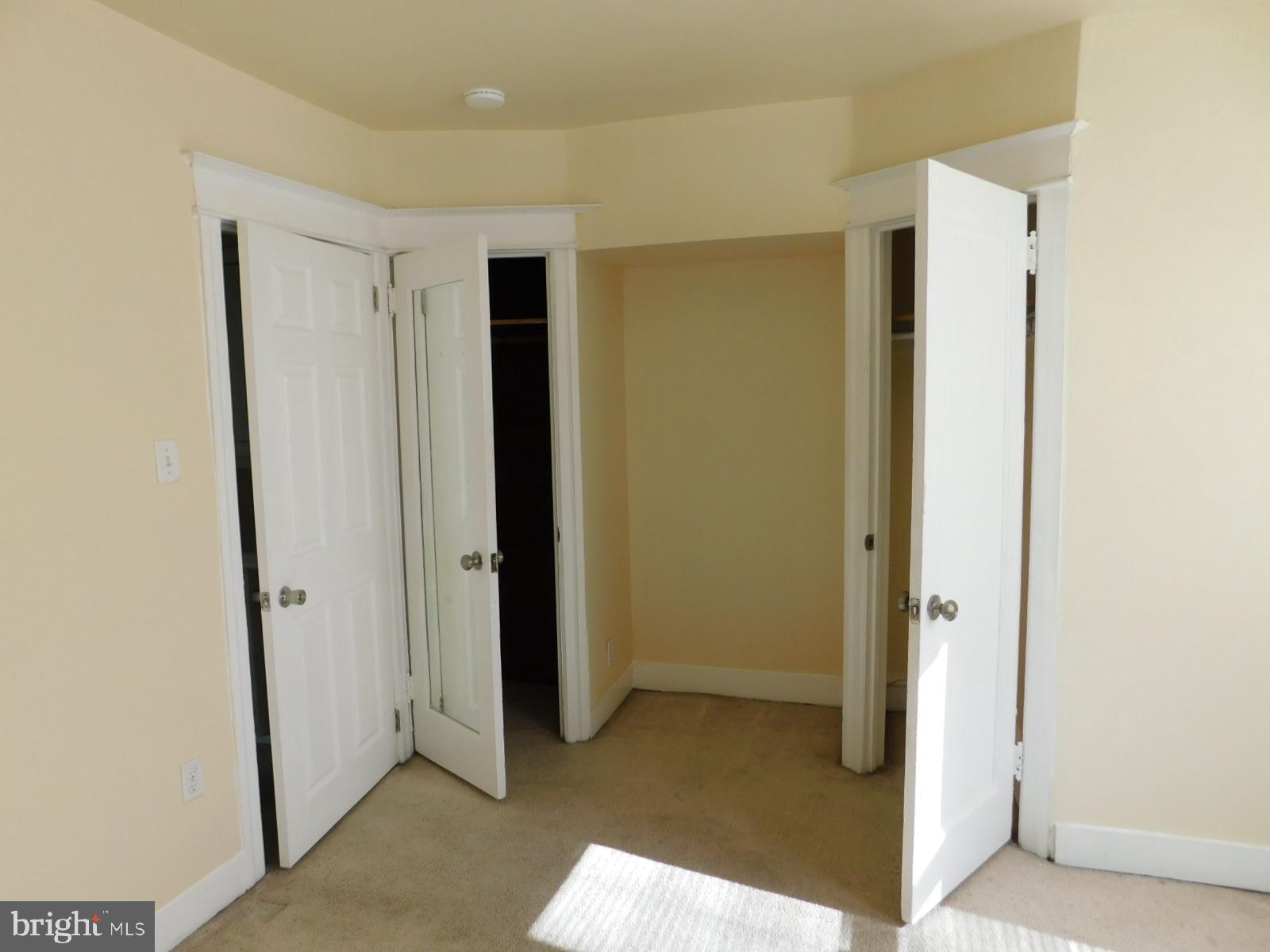 303 Huntley Road Upper Darby, PA 19082 - Photo 26 of 28