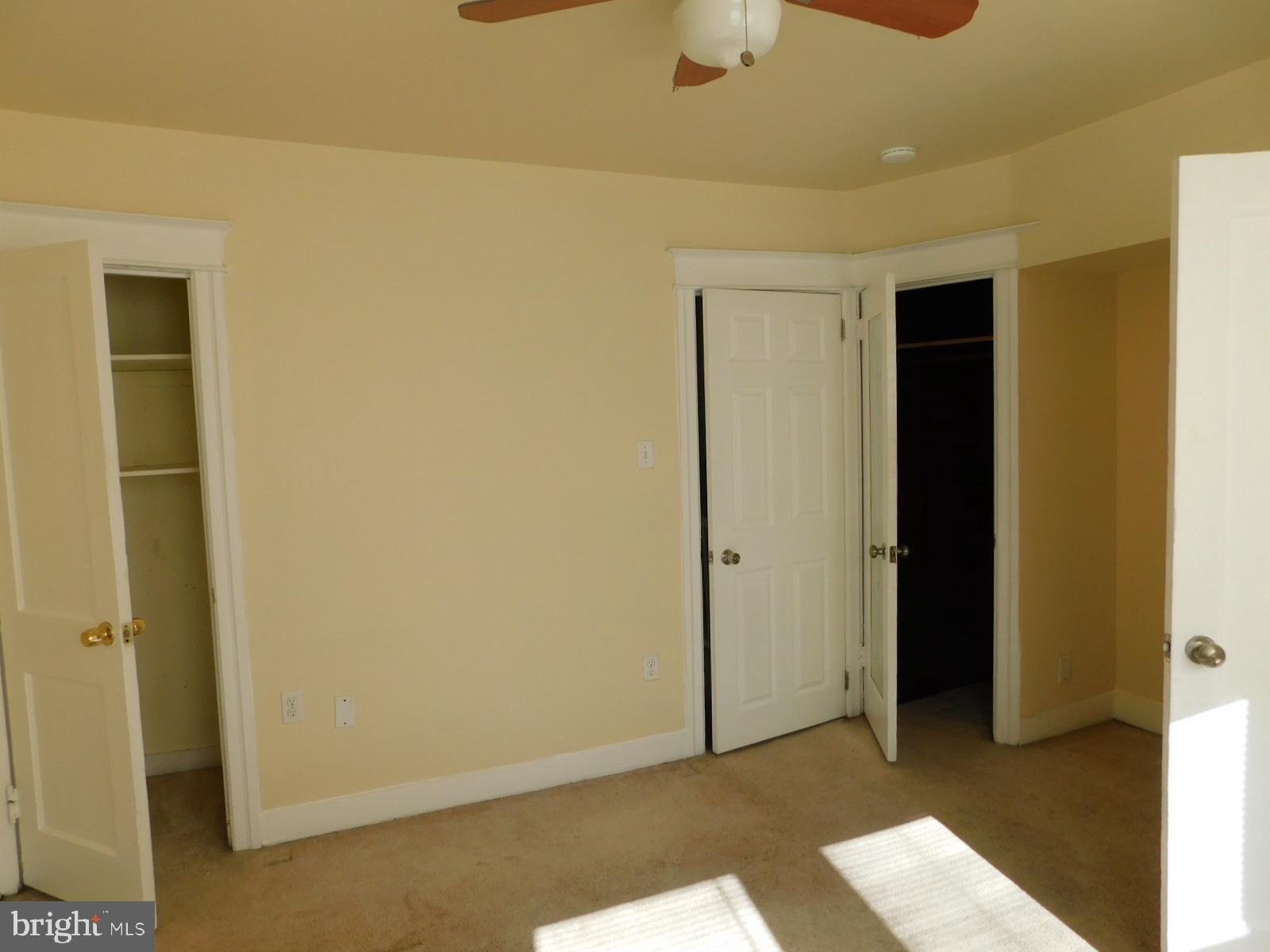 303 Huntley Road Upper Darby, PA 19082 - Photo 27 of 28