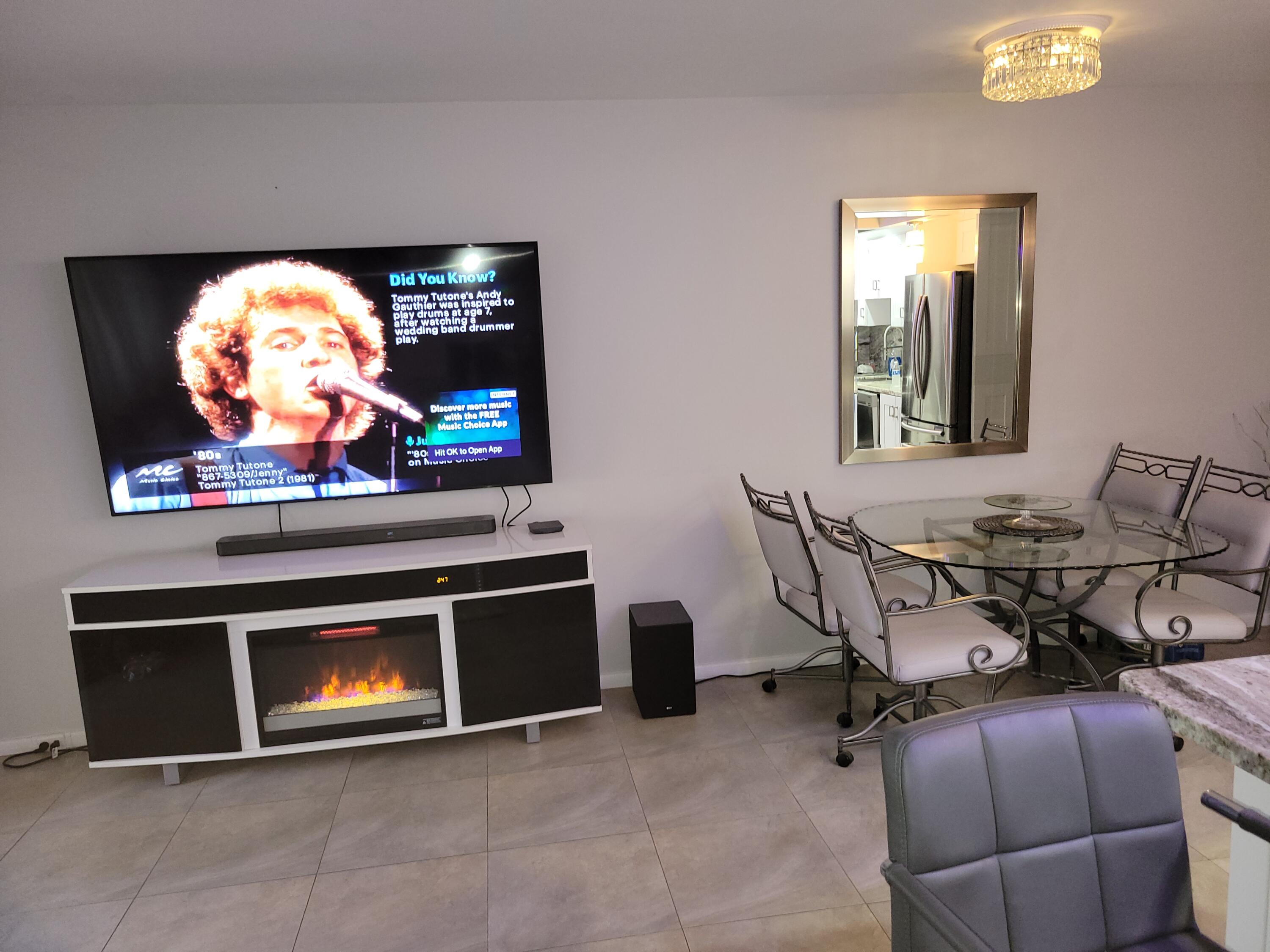 422 Fanshaw K Boca Raton, FL 33434 - Photo 13 of 43 20220205_144751