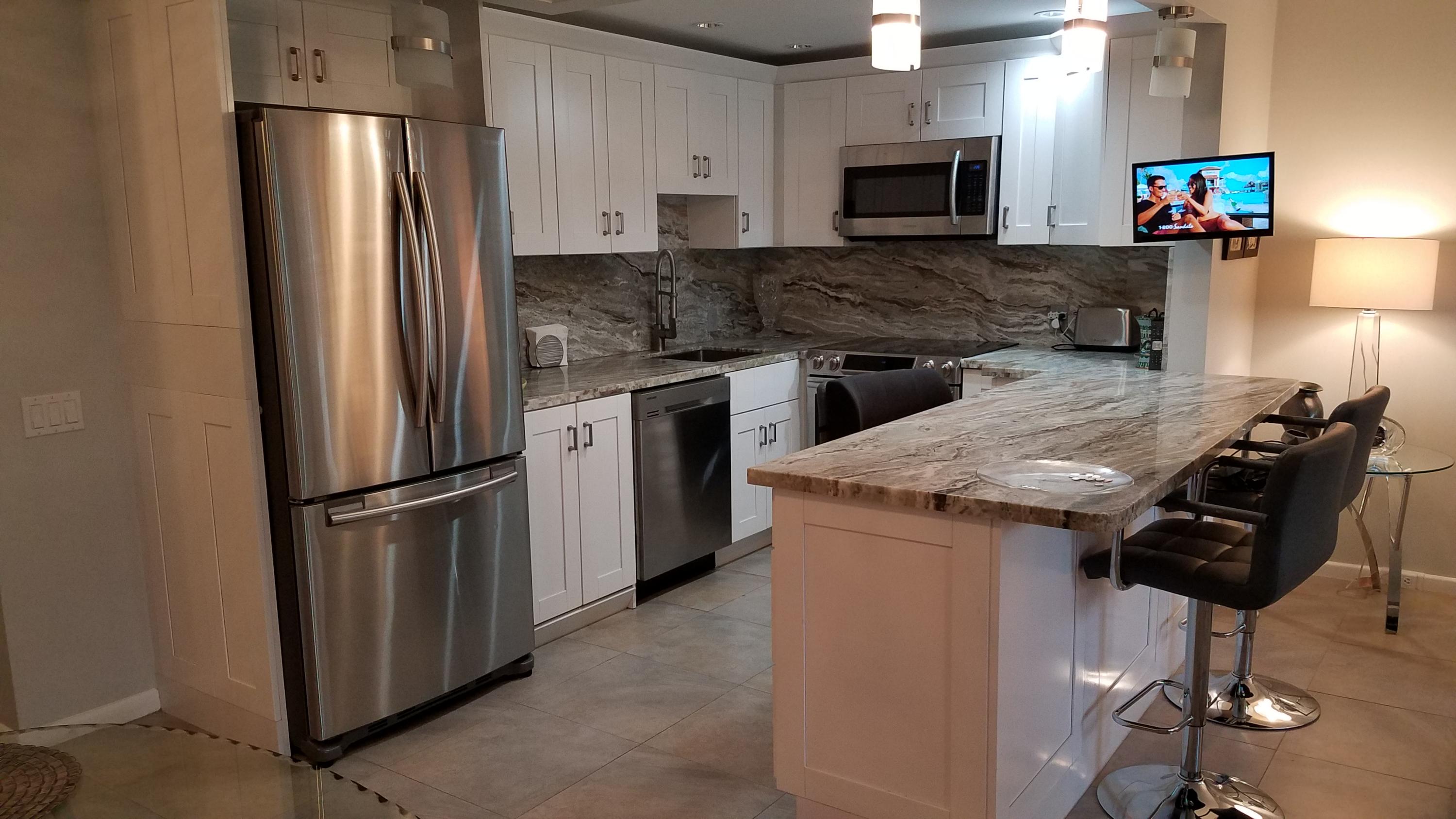 422 Fanshaw K Boca Raton, FL 33434 - Photo 4 of 43 KItchen inside