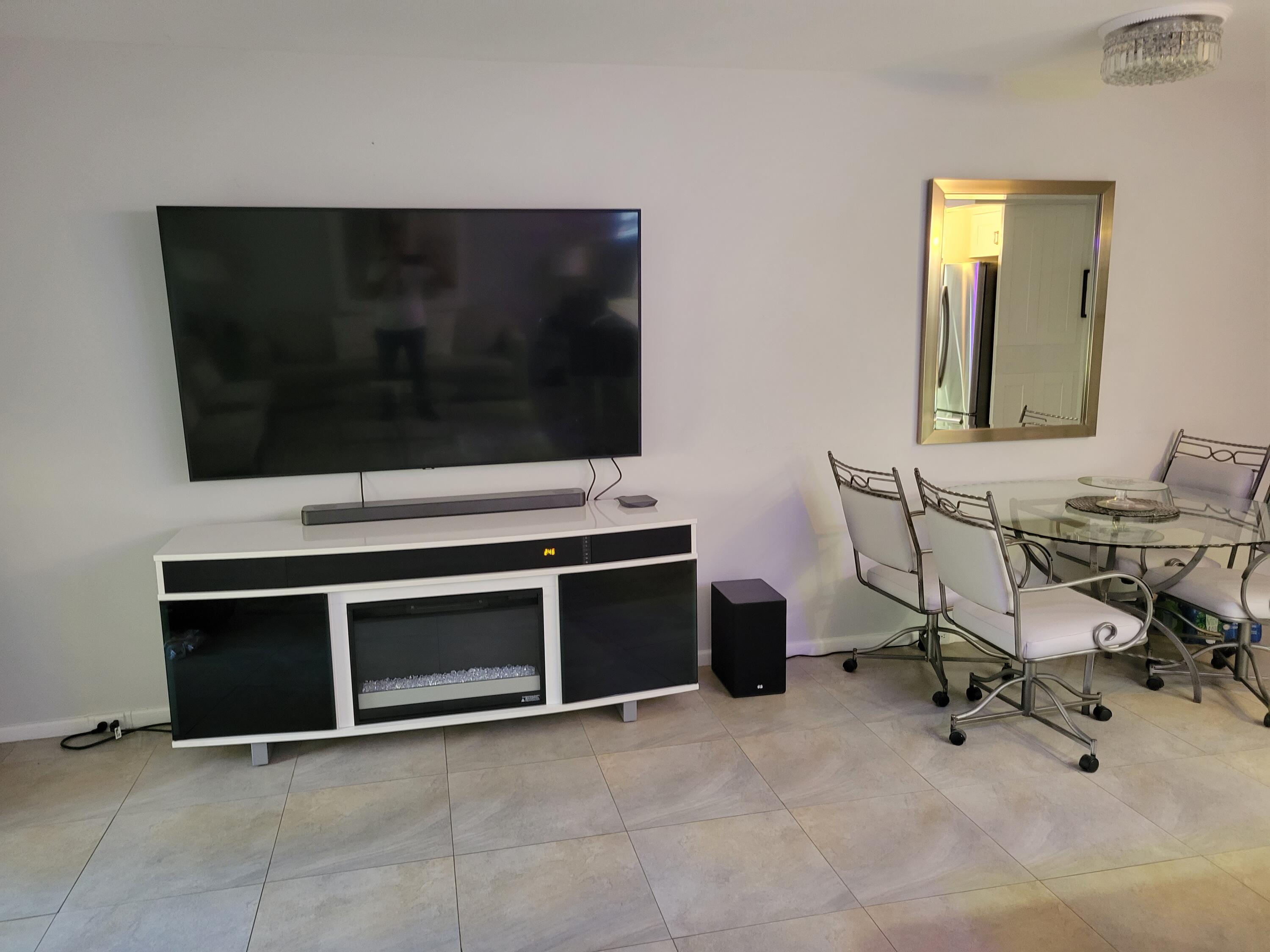 422 Fanshaw K Boca Raton, FL 33434 - Photo 8 of 43 20220205_144615