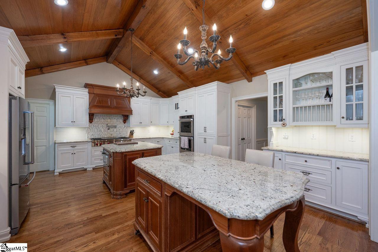 111 Collins Creek Road Greenville, SC 29607 - Photo 13 of 33