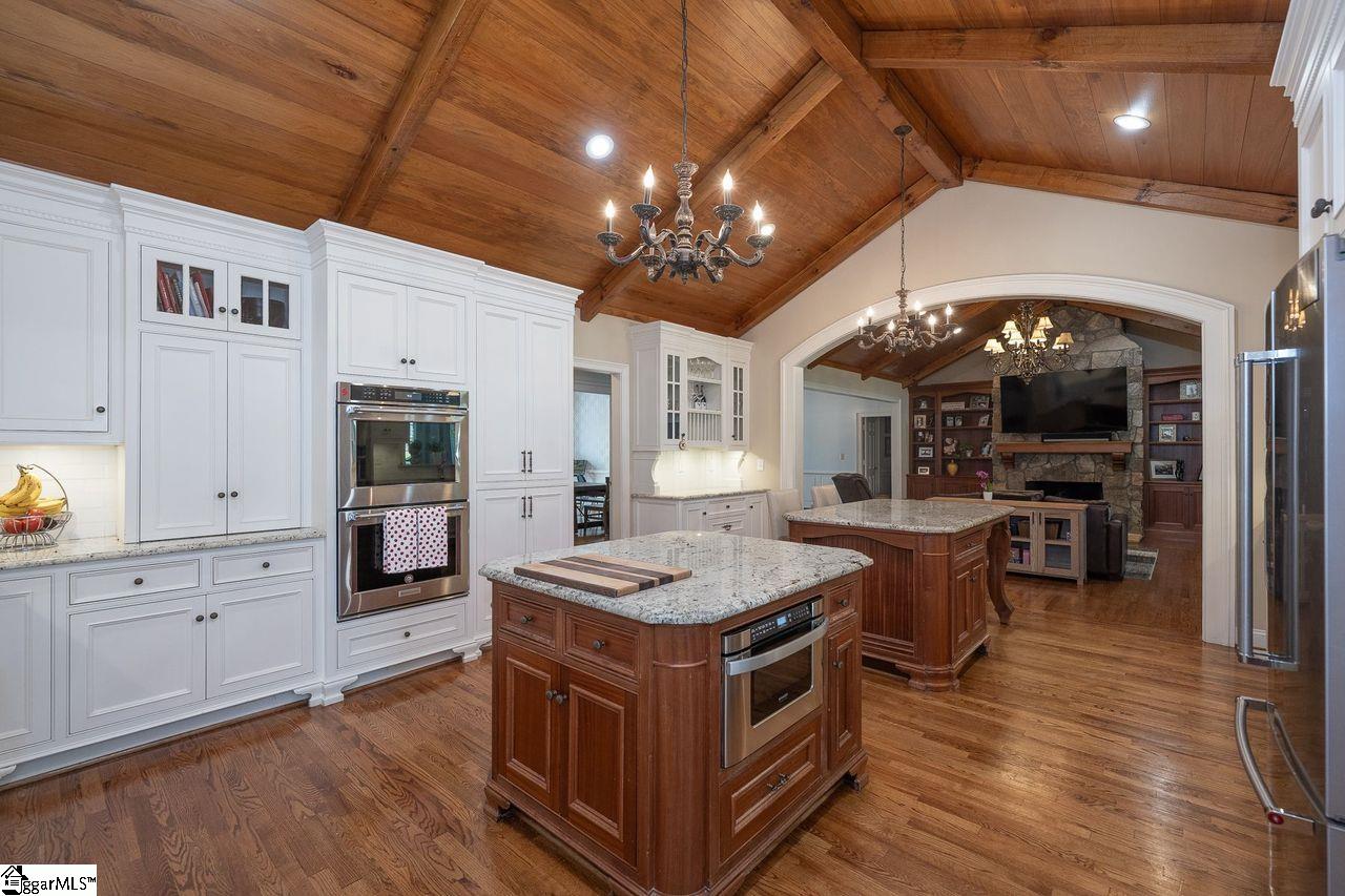111 Collins Creek Road Greenville, SC 29607 - Photo 14 of 33