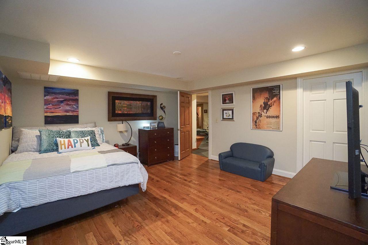 111 Collins Creek Road Greenville, SC 29607 - Photo 28 of 33