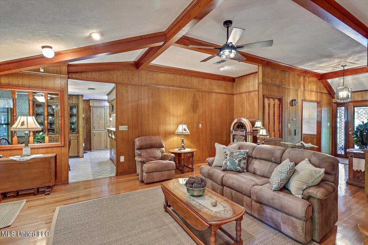 947 Lindsey Road Morton, MS 39117 - Photo 13 of 91 13-947 Lindsey Rd