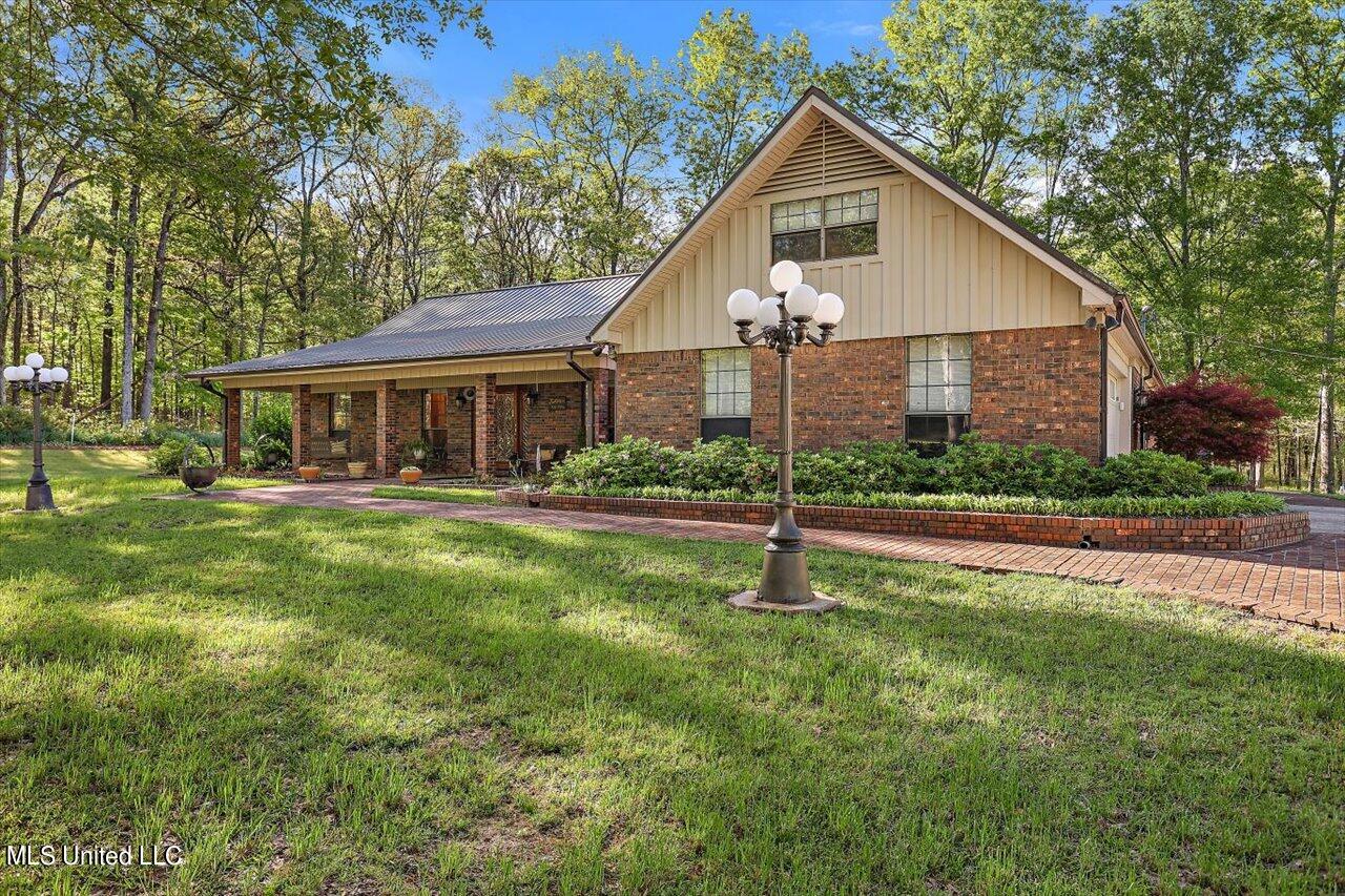 947 Lindsey Road Morton, MS 39117 - Photo 3 of 91 03-947 Lindsey Rd