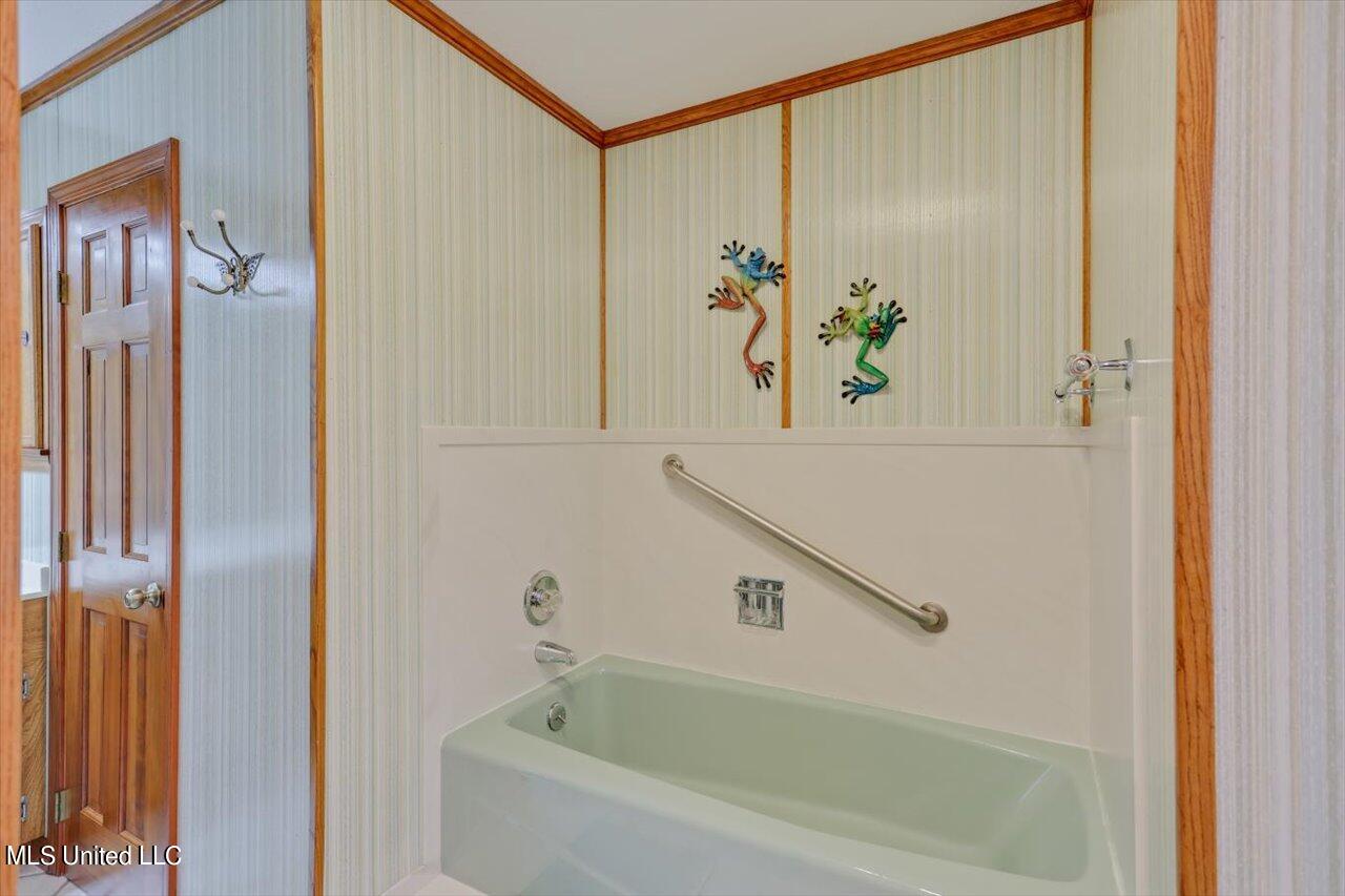 947 Lindsey Road Morton, MS 39117 - Photo 36 of 91 36-947 Lindsey Rd
