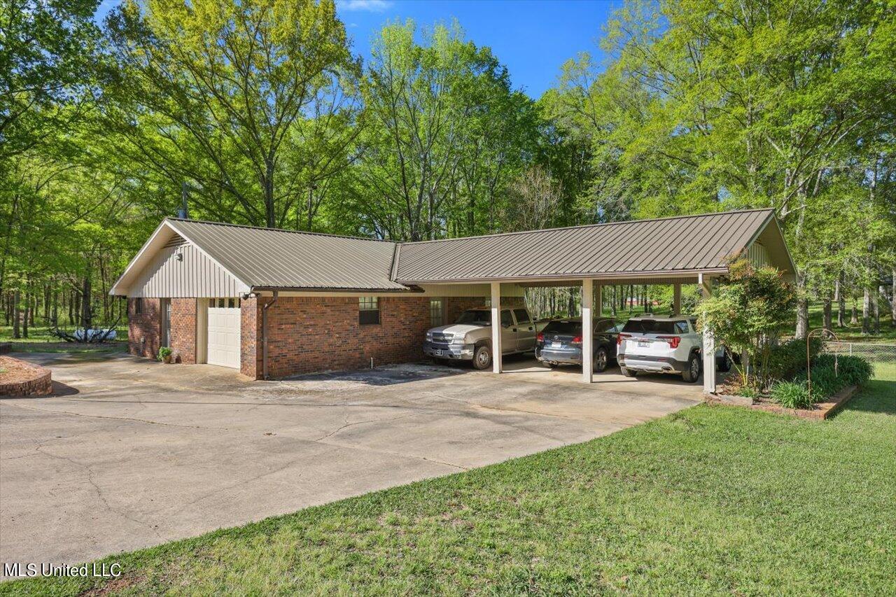947 Lindsey Road Morton, MS 39117 - Photo 53 of 91 53-947 Lindsey Rd