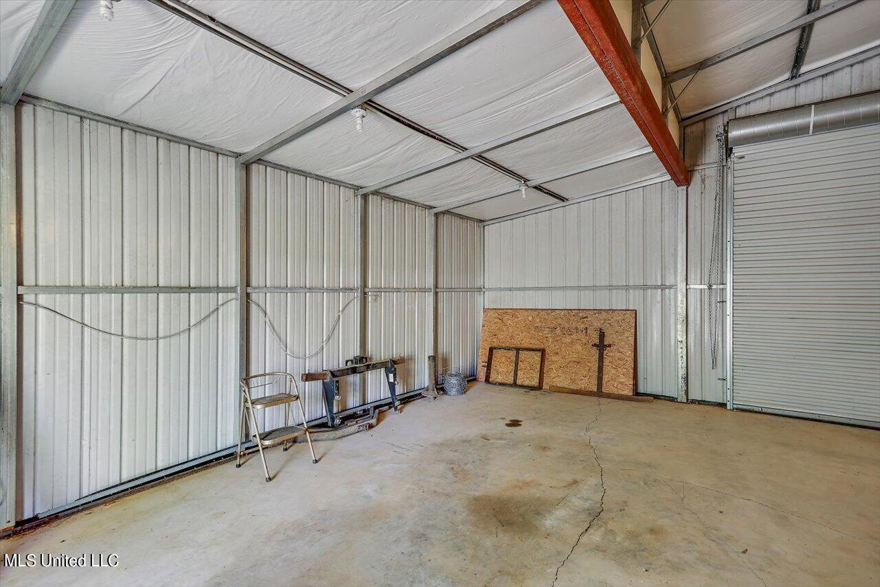 947 Lindsey Road Morton, MS 39117 - Photo 78 of 91 76-947 Lindsey Rd