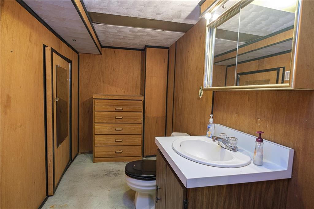 2762 Mt Troy Road Pittsburgh, PA 15212 - Photo 17 of 22 LL Half Bath