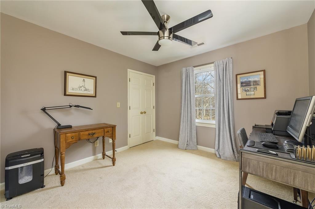 5425 Kingsbridge Road Winston-Salem, NC 27103 - Photo 18 of 32 Gallery Image 18