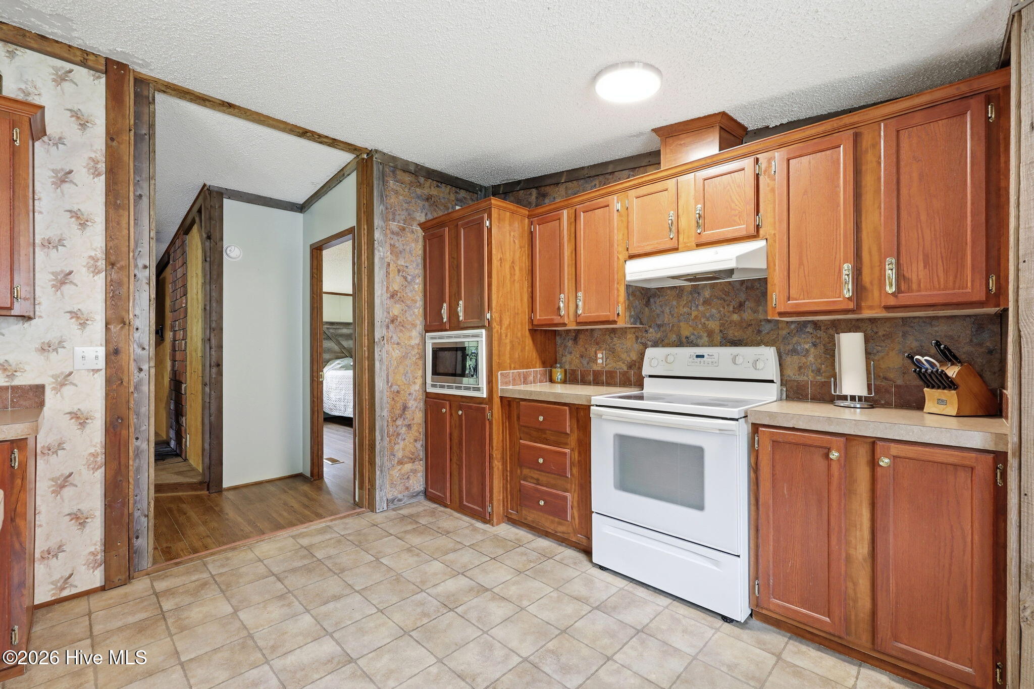 157 Hall Road Newport, NC 28570 - Photo 20 of 46 35-web-or-mls-IMG_7847