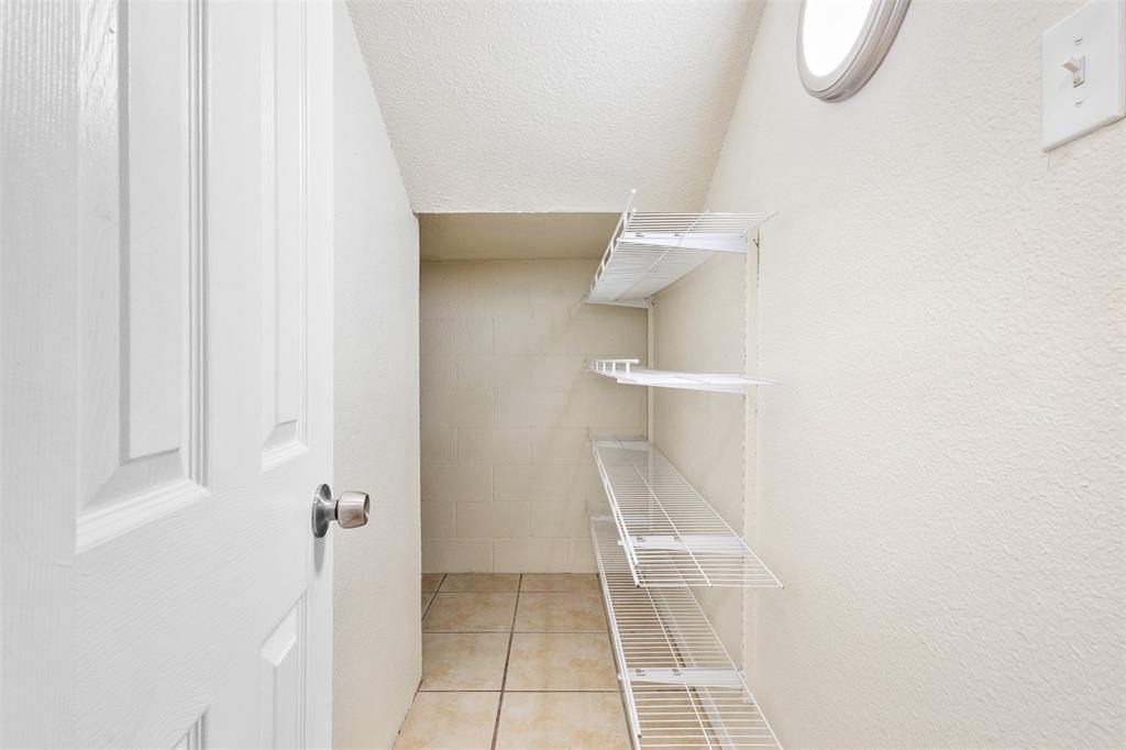 2804 Spring Valley Drive Bedford, TX 76021 - Photo 21 of 27 Gallery Image 21