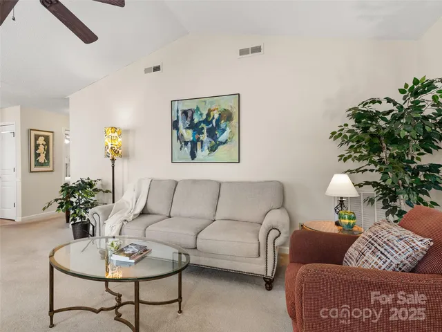 $268,000 | 1206 Deermouse Way, Hendersonville, NC 28792