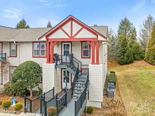 $268,000 | 1206 Deermouse Way, Hendersonville, NC 28792