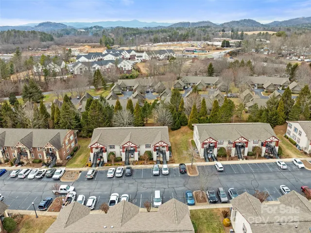 $268,000 | 1206 Deermouse Way, Hendersonville, NC 28792