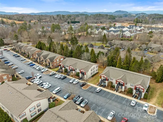 $268,000 | 1206 Deermouse Way, Hendersonville, NC 28792