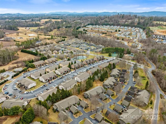 $268,000 | 1206 Deermouse Way, Hendersonville, NC 28792